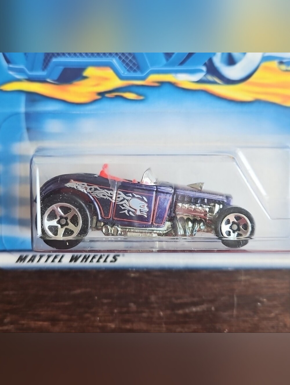 "Deuce Roadster" 2001 Hot Wheels Car